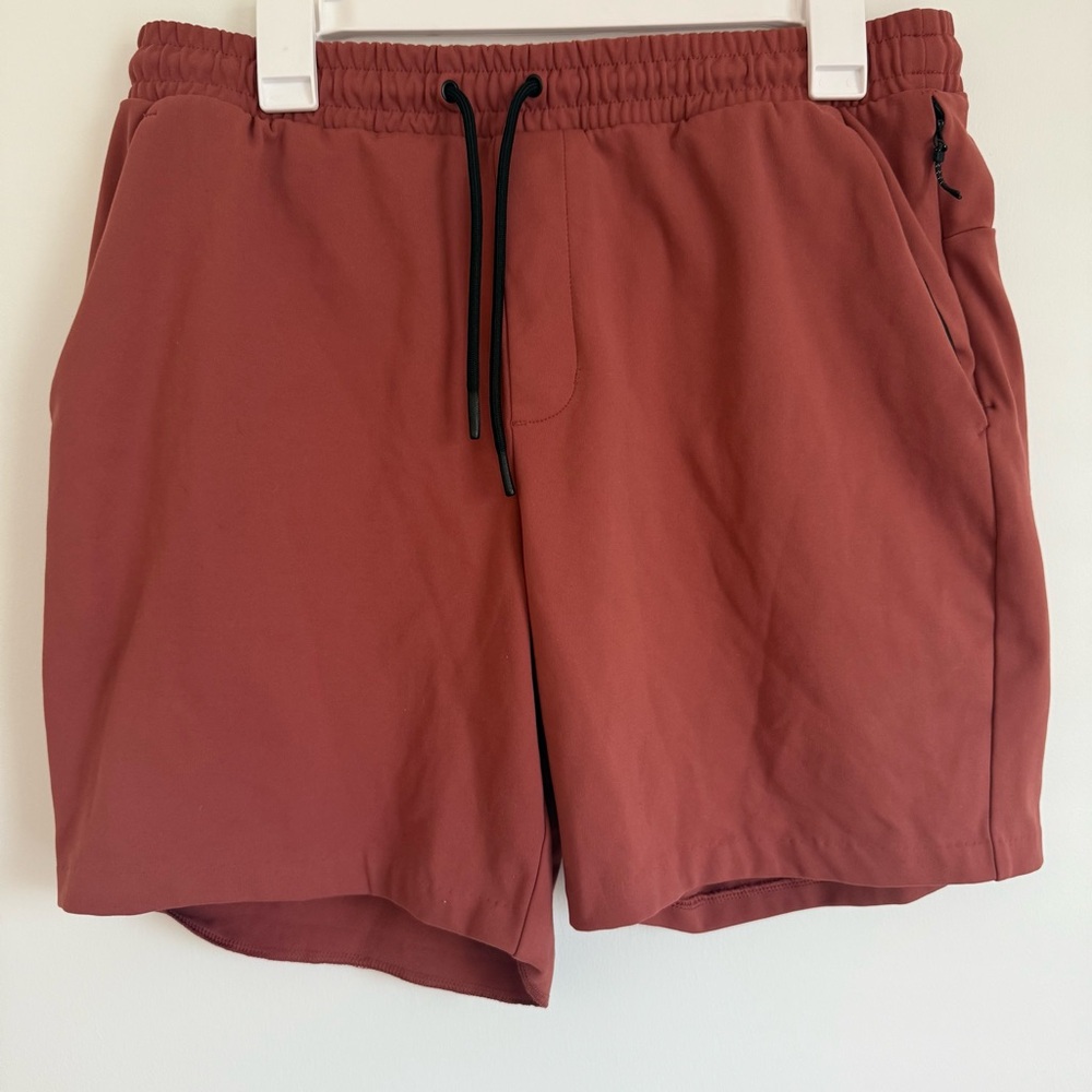 Men’s old navy athletic shorts